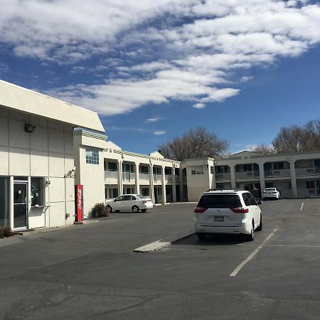 Howard Johnson By Wyndham Colorado Springs Exterior foto